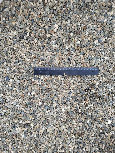 Kamenclub.ru: Галька речная окат (серая) фр.5-10 мм купить  в Балашихе галька речная серая, серый, темно-серый, светло-серый, коричневый речная окатанная галька декоративная ландшатфная 5000 руб/т   фото КАМЕНЬ КЛУБ