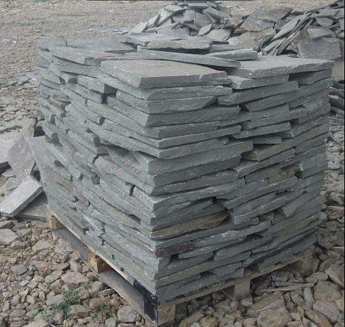 Kamenclub.ru: Песчаник пластушка серо-зеленый (1,5 см)  купить в Балашихе плитняк - пластушка серо-зеленый, серый, зеленый пластушка рваная ландшафтная колотая 10200 руб/м3   фото КАМЕНЬ КЛУБ