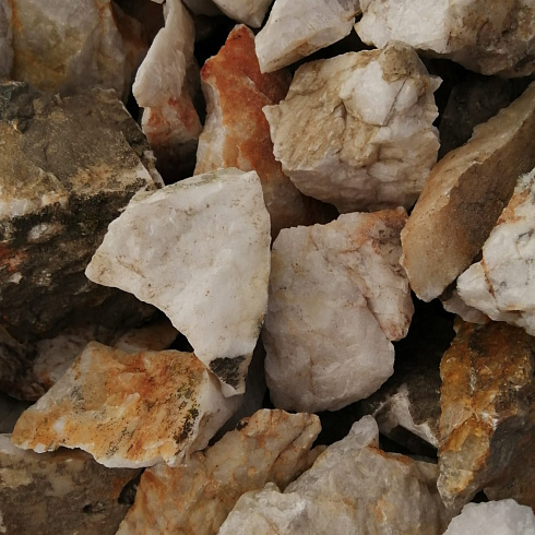 фото Кварц ( фр. 70-100 мм)  купить в Балашихе в интернет-портале КАМЕНЬ КЛУБ