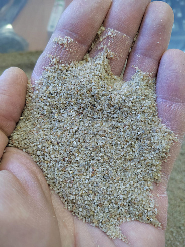 Кварцевый песок для площадок фр. 0,3 - 1 мм.  купить в Балашихе фото Камень Клуб