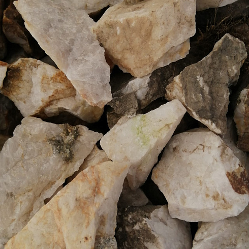 фото Кварц ( фр. 70-100 мм)  купить в Балашихе в интернет-портале КАМЕНЬ КЛУБ