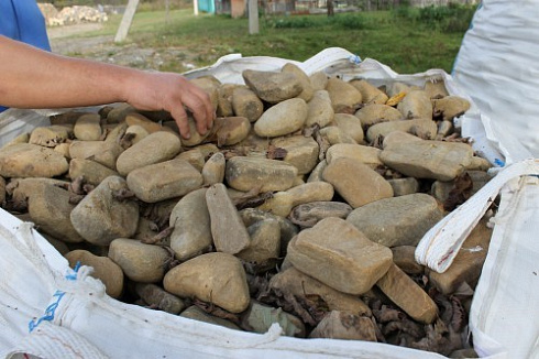 Kamenclub.ru: Песчаник брусчатка  купить в Балашихе    5 500 руб/т   фото КАМЕНЬ КЛУБ