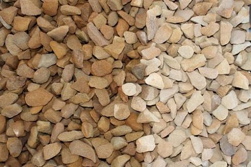 Kamenclub.ru: Щебень крошка желтый (песчаник) фр. 20-40 мм.  купить в Балашихе песчаник бежевый рыжий каменная крошка песчаника 9500 руб/т   фото КАМЕНЬ КЛУБ