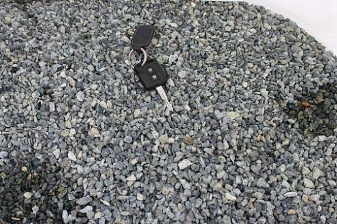 Kamenclub.ru: Щебень крошка зеленый (змеевик) фр. 5-10 мм  купить в Балашихе змеевик зеленый, салатовый ландшафтный декоративный щебень крошка 7 200 руб/т   фото КАМЕНЬ КЛУБ