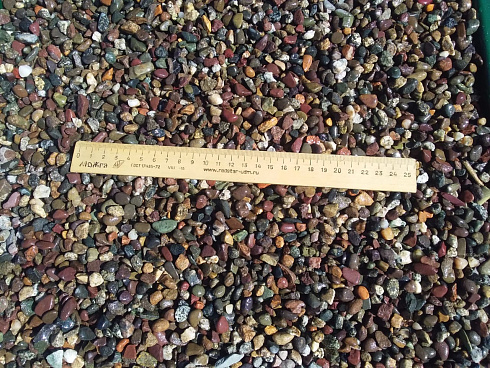 Kamenclub.ru: Галька речная окат цветная фр.5-10 мм. купить  в Балашихе галька речная белый, серый, красноватый, синий, темно-серый речная окатанная галька декоративная 6800 руб/т   фото КАМЕНЬ КЛУБ