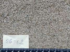 Кварцевый песок для площадок фр. 0,6-1,2 мм.  купить в Балашихе фото Камень Клуб